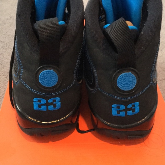 Air Jordan 9 Retro - Picture 5 of 8